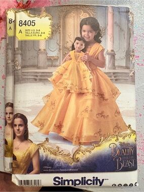 BN UNCUT SIMPLICITY 8405 A BELLE BEAUTY & the BEAST SEWING PATTERNS HALLOWEEN
